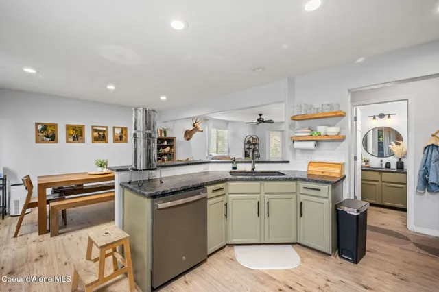 $600,000 | 8845 North Huntington Court, Hayden, ID 83835