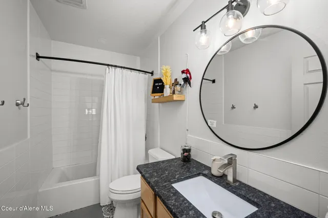 $600,000 | 8845 North Huntington Court, Hayden, ID 83835