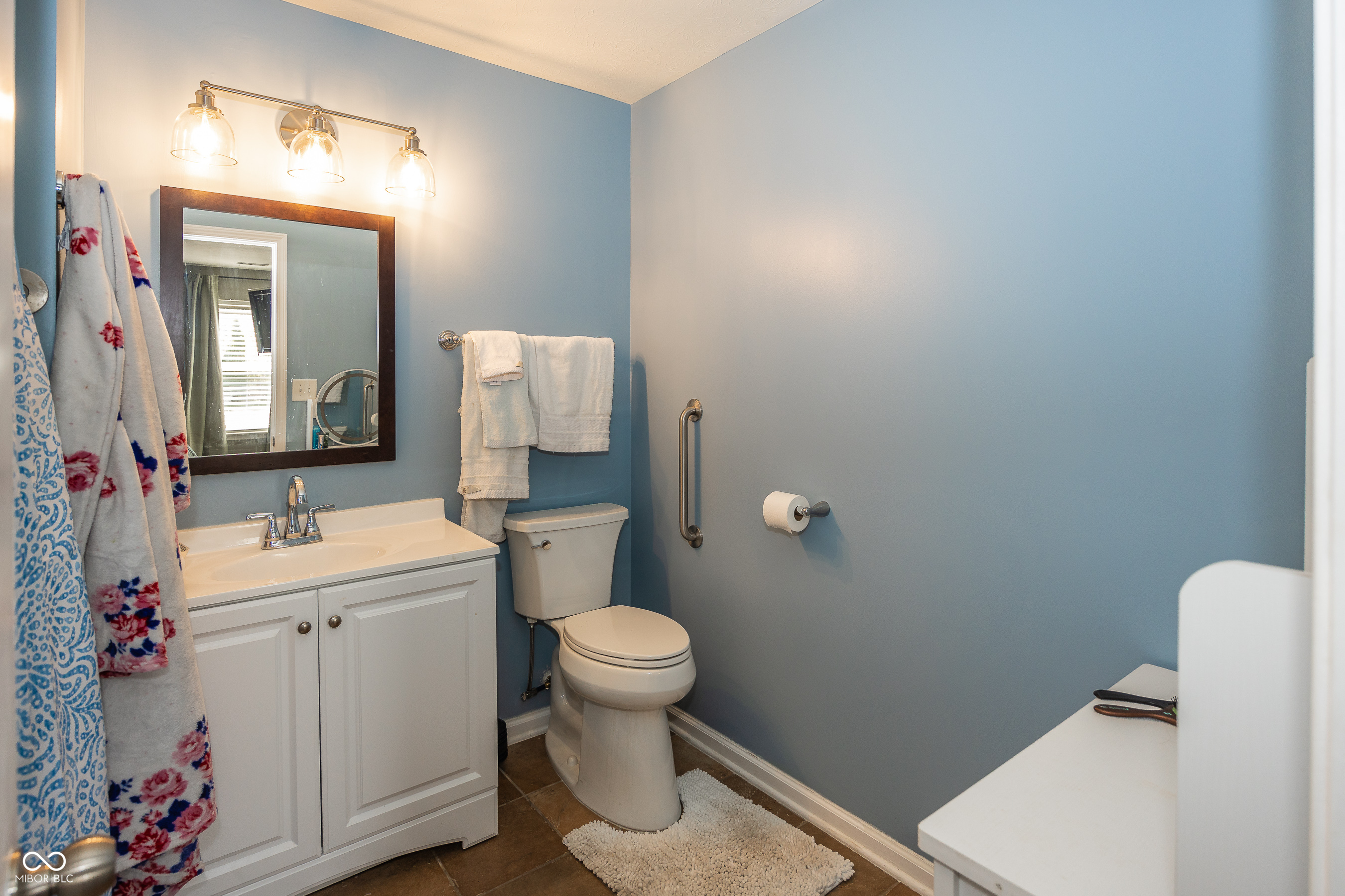 11186 Cool Winds Way Fishers, IN 46037 - Photo 14 of 23