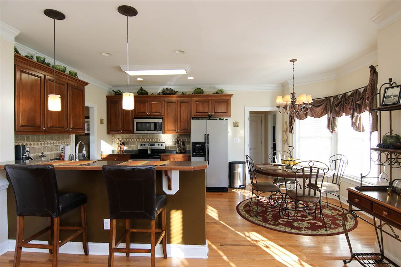 633 Shadetree Road Benson, NC 27504 - Photo 10 of 25 Kitchen