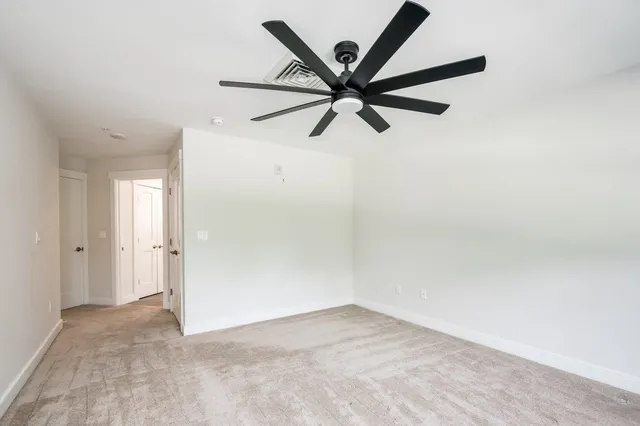 $689,000 | 150 Highway 1, Unit 209, Portsmouth, NH 03801