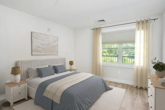 $689,000 | 150 Highway 1, Unit 209, Portsmouth, NH 03801