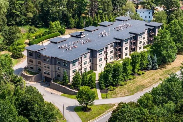 $689,000 | 150 Highway 1, Unit 209, Portsmouth, NH 03801