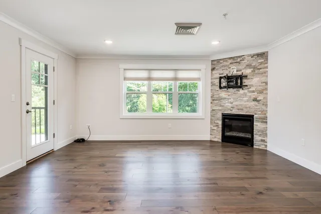 $689,000 | 150 Highway 1, Unit 209, Portsmouth, NH 03801