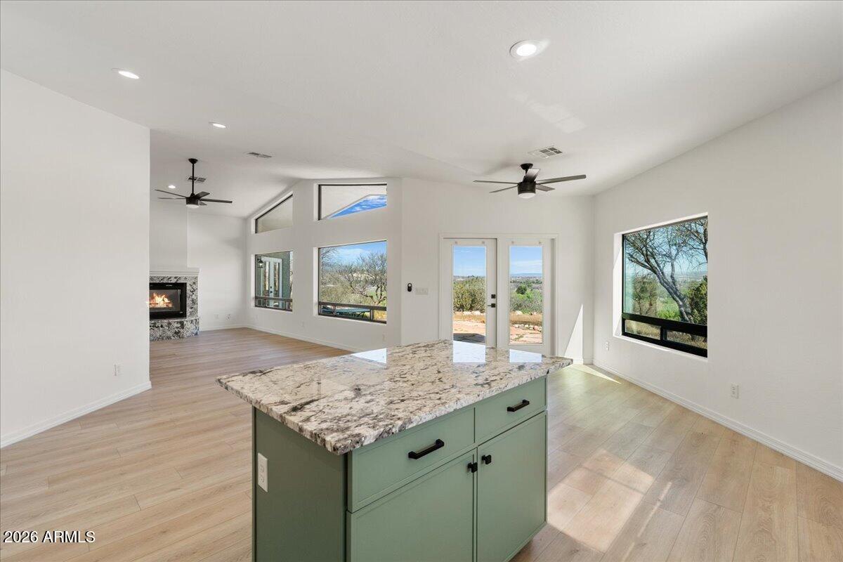 2840 South Salt Mine Road Camp Verde, AZ 86322 - Photo 17 of 43 17-Kitchen