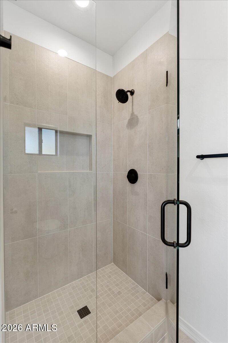 2840 South Salt Mine Road Camp Verde, AZ 86322 - Photo 28 of 43 29-Primary Bathroom Shower