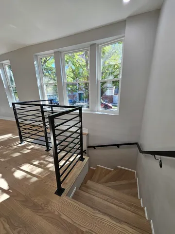 $2,750 | 901 North Francisco Avenue, Unit 1R, Chicago, IL 60622