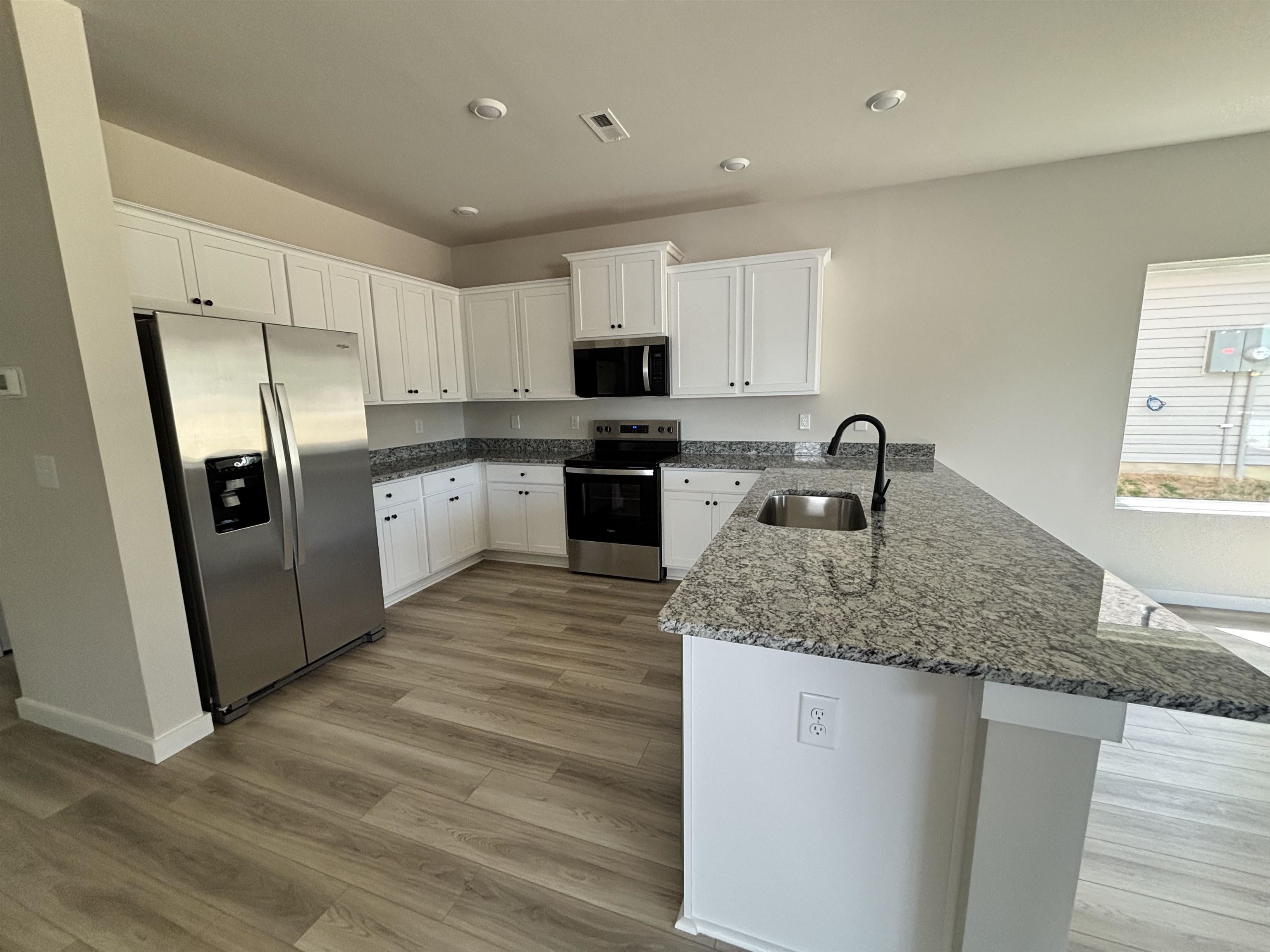 400 West Claywalk Road Woodruff, SC 29388 - Photo 4 of 7