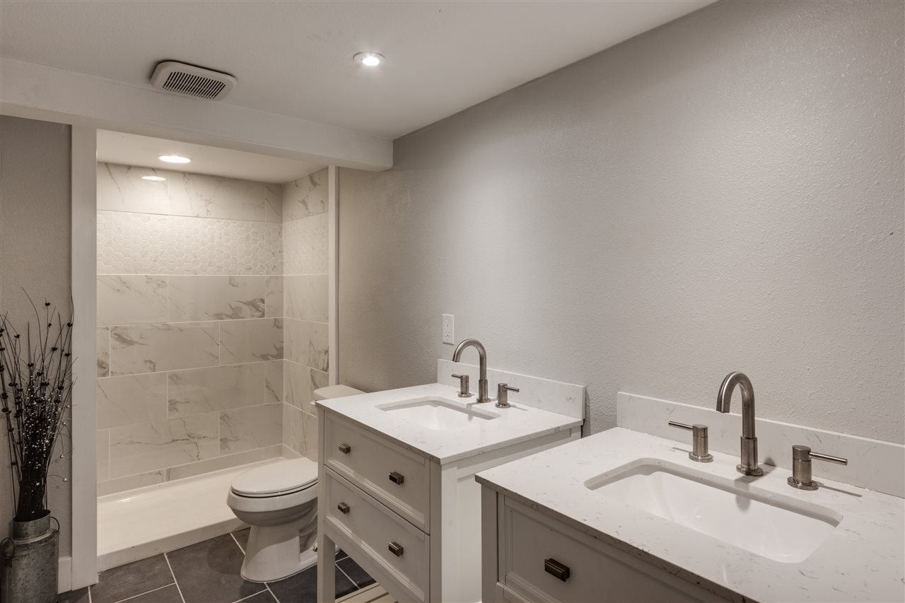 6204 North Stevens Street Spokane, WA 99205 - Photo 14 of 20