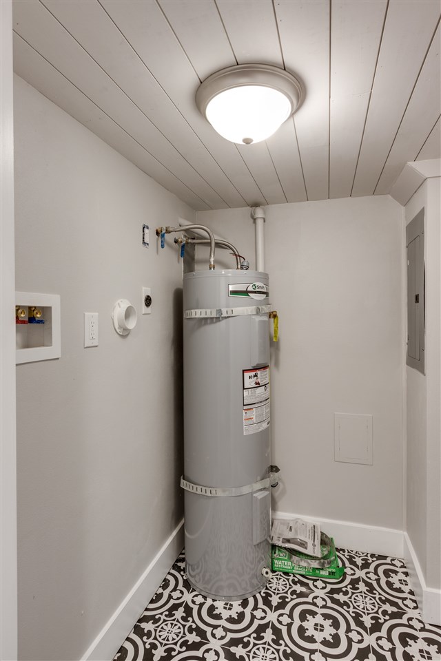 6204 North Stevens Street Spokane, WA 99205 - Photo 16 of 20