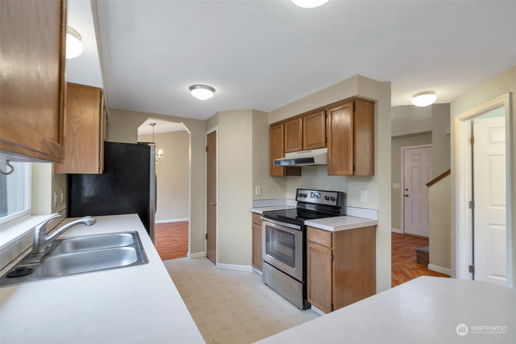 5910 Cherokee Loop Southeast Lacey, WA 98513 - Photo 6 of 15 Gallery Image 6