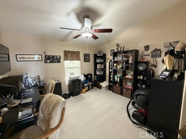 701 Montara Road, Unit 264 Barstow, CA 92311 - Photo 14 of 54 Spacious office