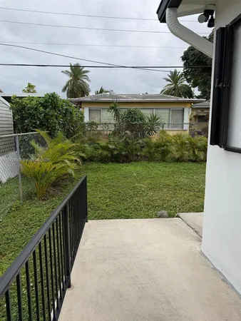 $6,500 | 1350 Northwest 96th Street, Unit 2, Miami, FL 33147