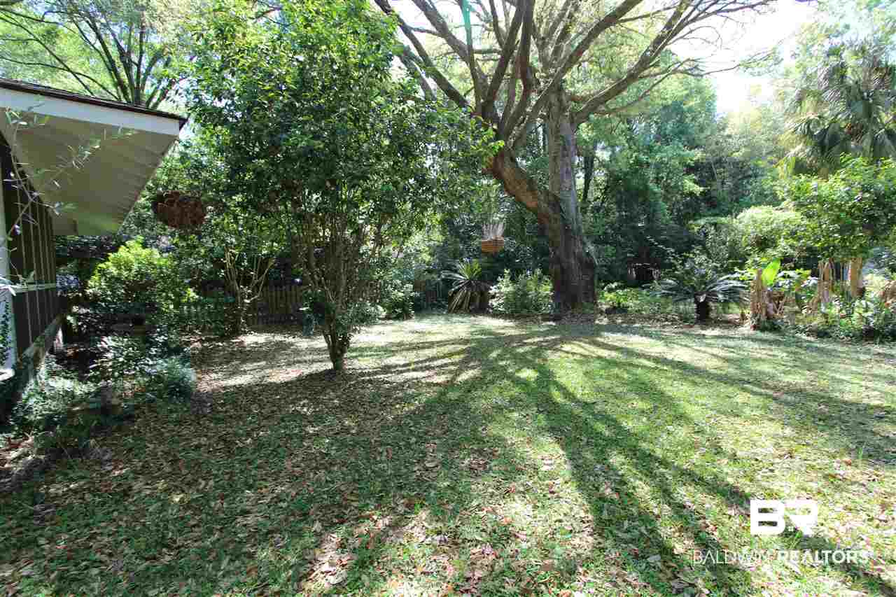12110 Jessamine Street Magnolia Springs, AL 36555 - Photo 20 of 30 Yard