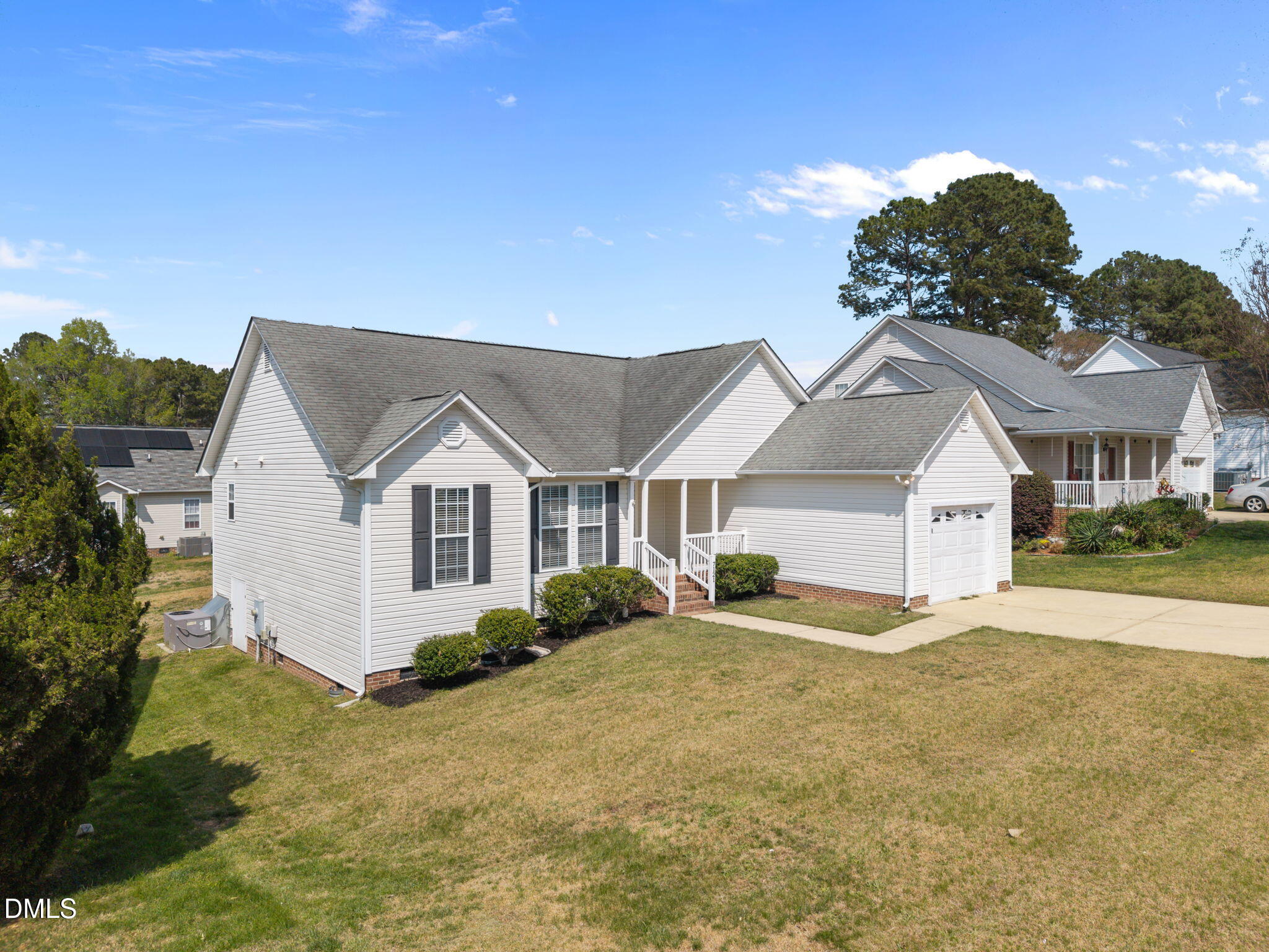 7121 Missionary Ridge Drive Raleigh, NC 27610 - Photo 3 of 39 3-web-or-mls-DJI_20260327145225_0348_D