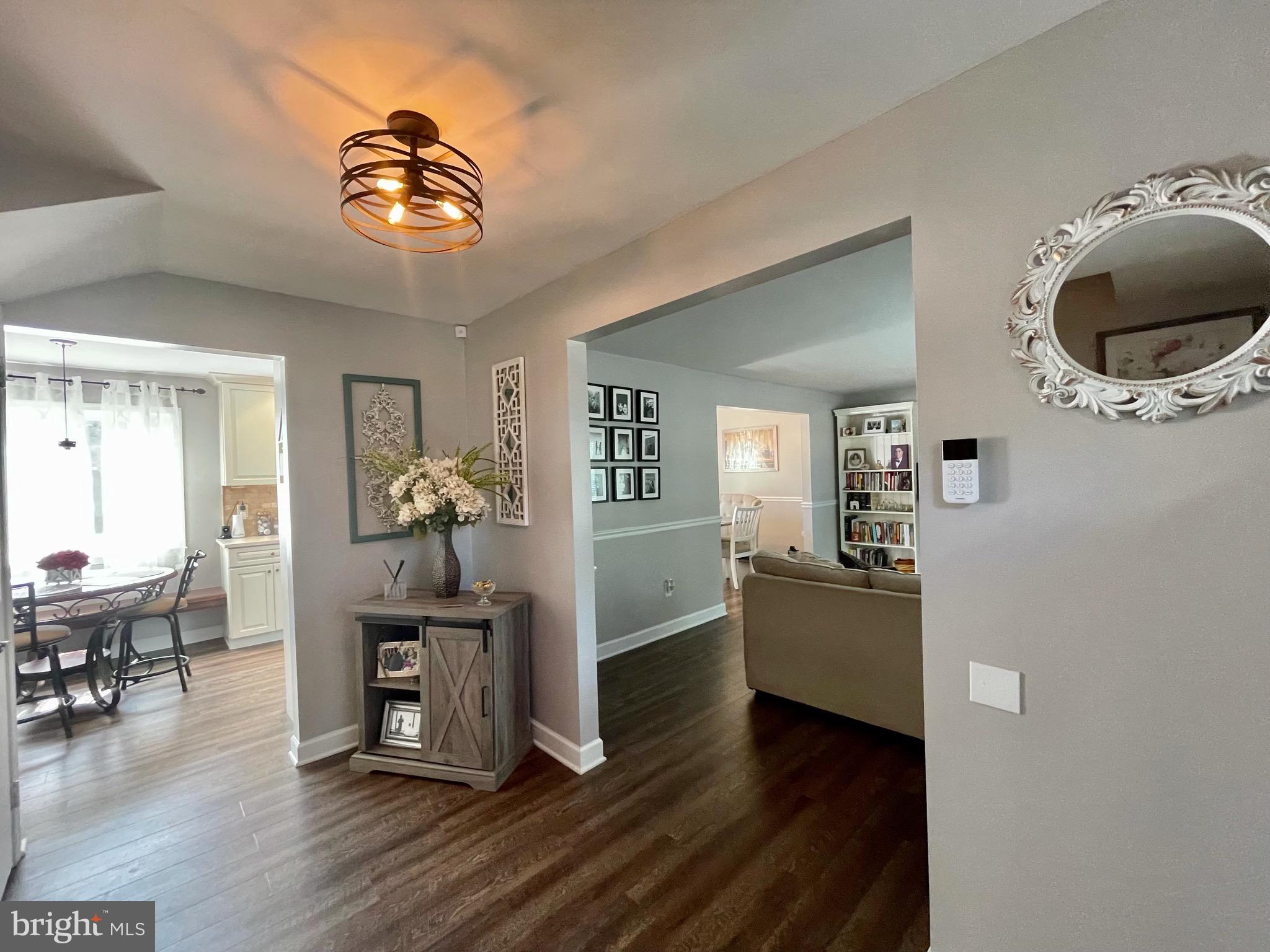 127 Haines Mill Road Delran, NJ 08075 - Photo 6 of 27