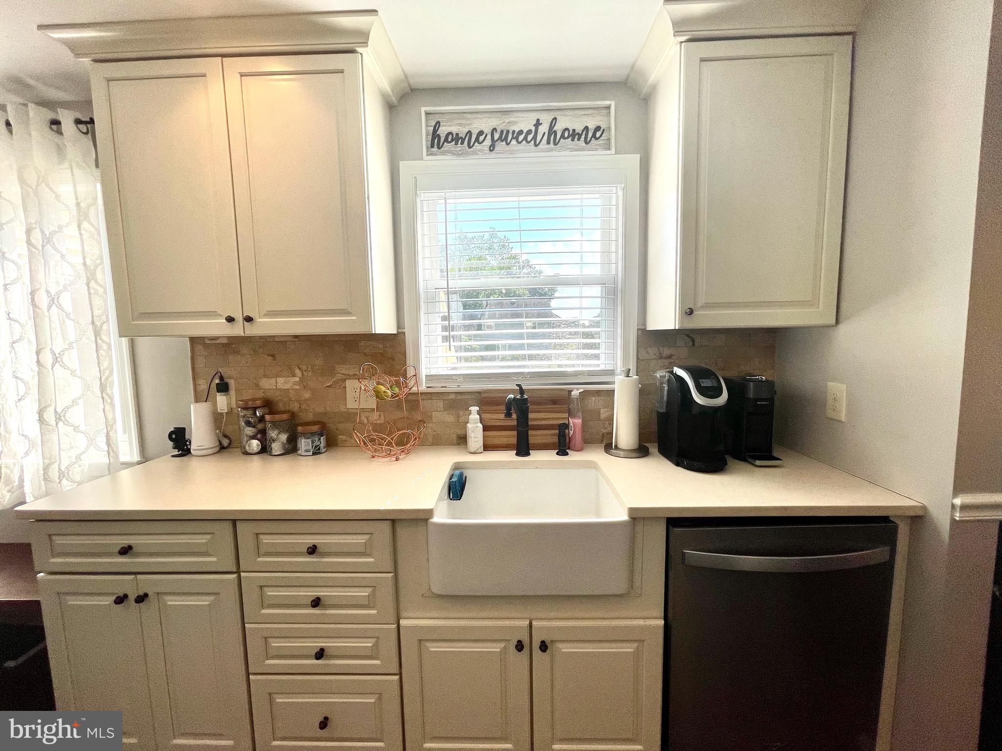 127 Haines Mill Road Delran, NJ 08075 - Photo 9 of 27
