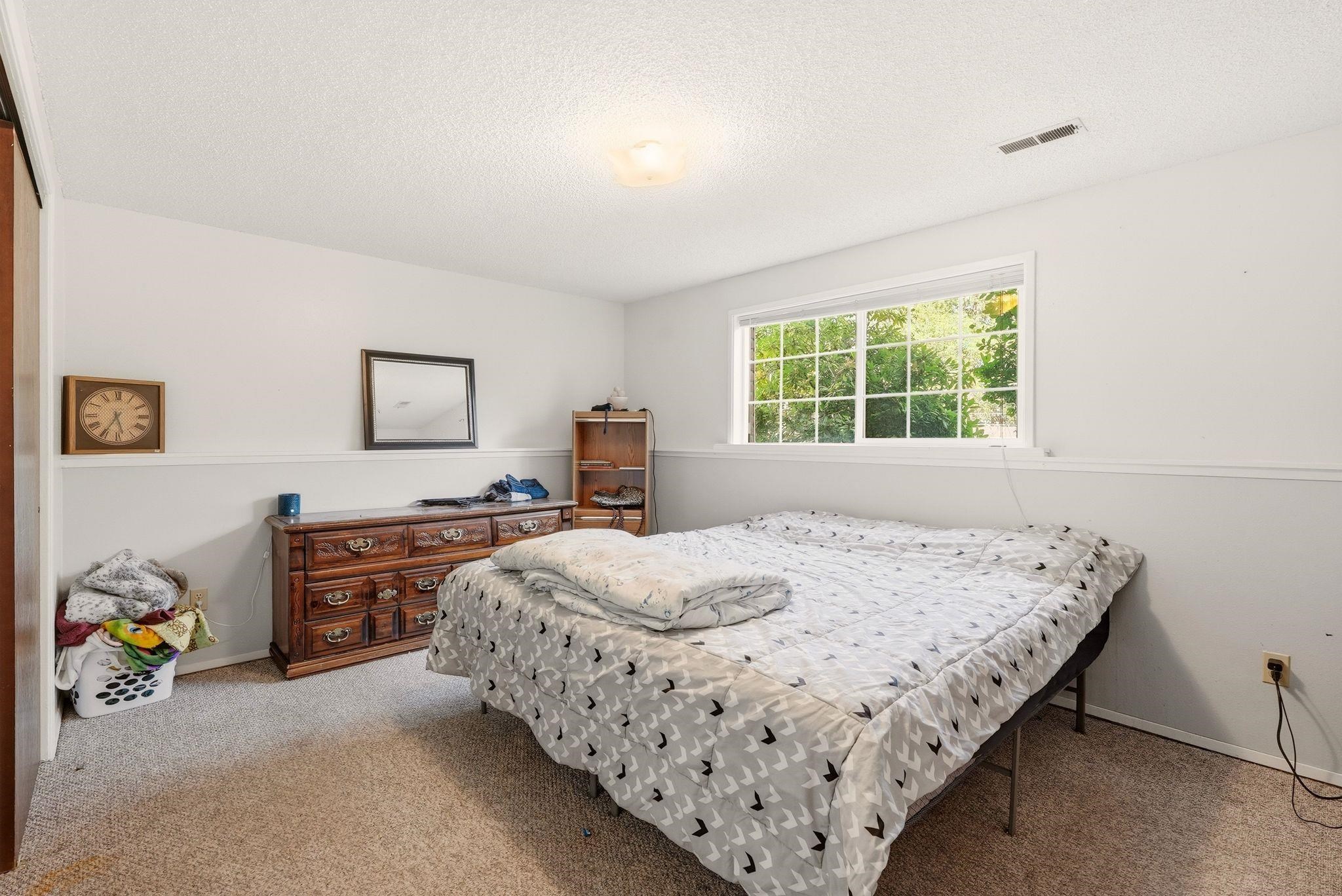 1804 South Wardson Road Spokane Valley, WA 99212 - Photo 19 of 34
