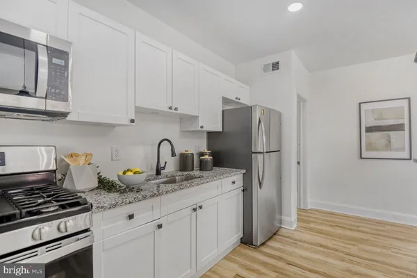 $240,000 | 100 Shipway, Dundalk, MD 21222