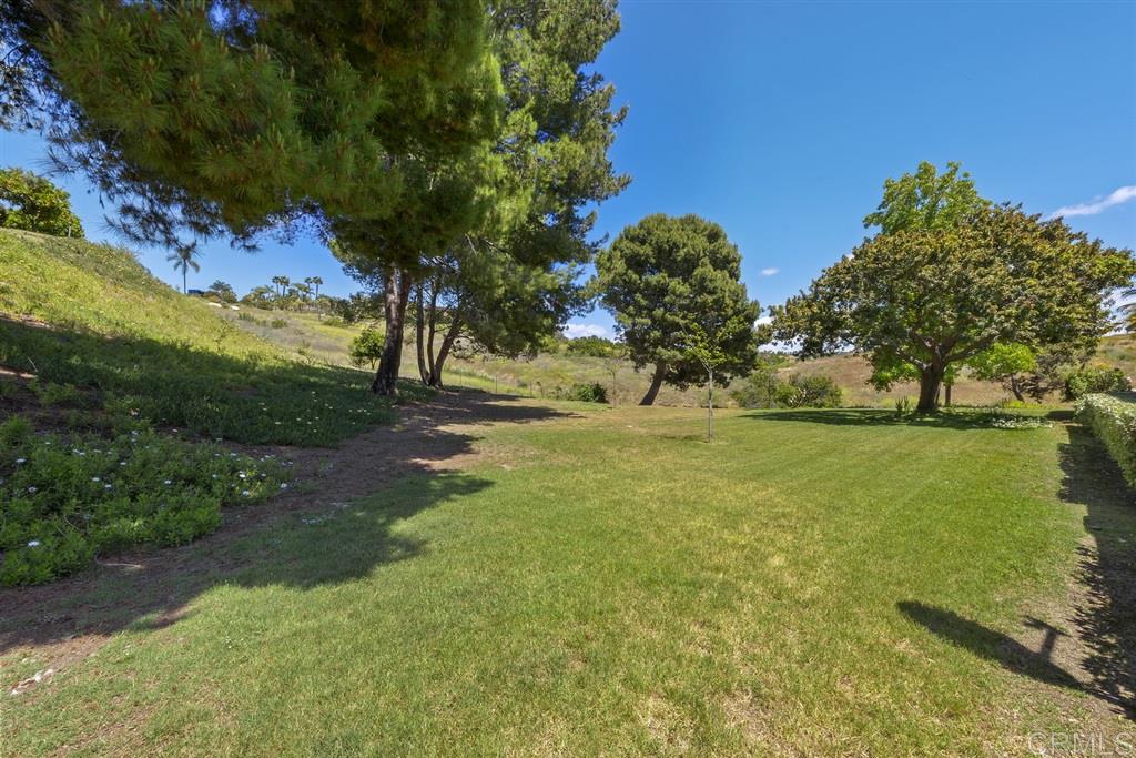 57 Via Larga Vista Bonsall, CA 92003 - Photo 17 of 25