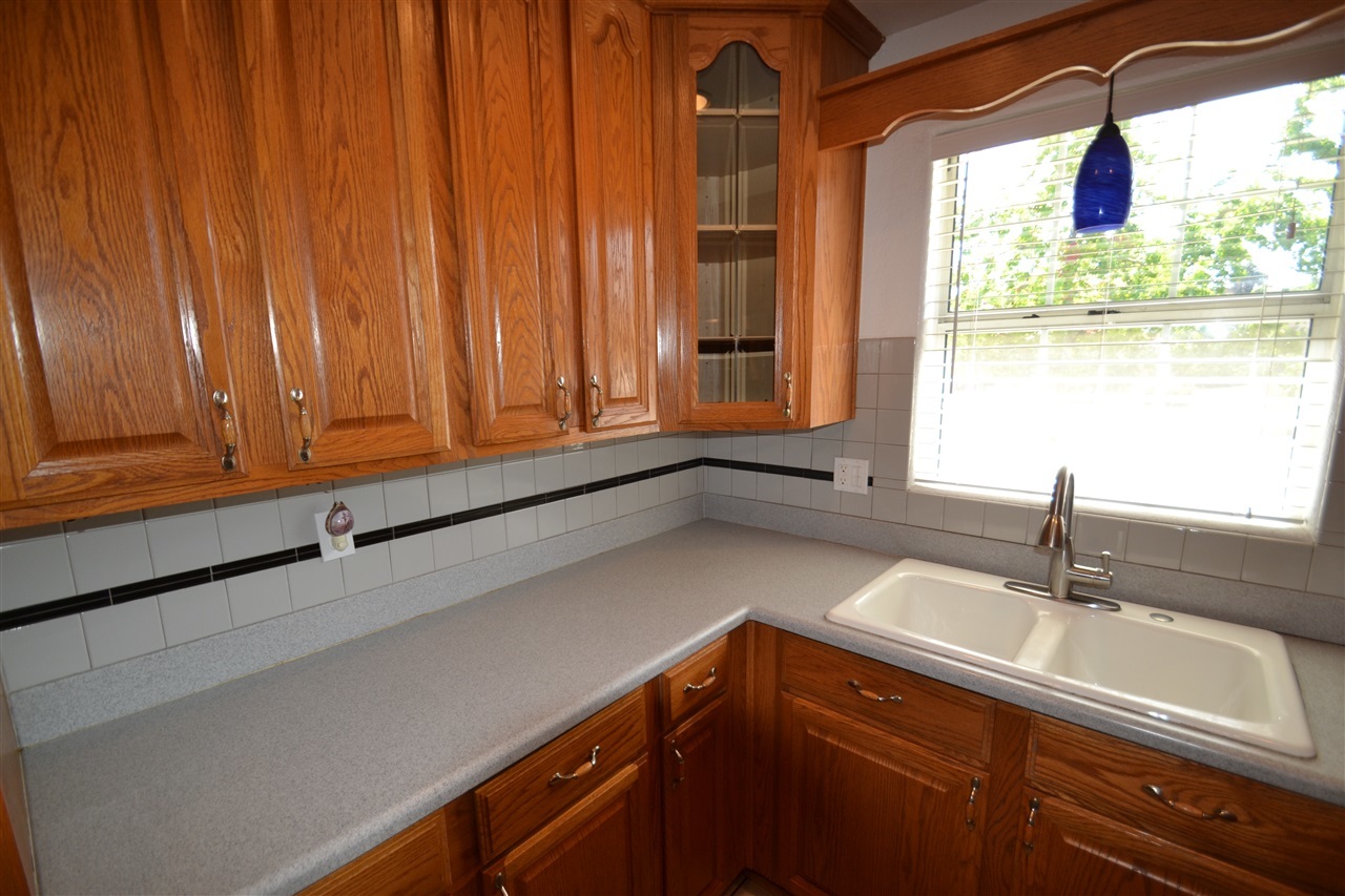 1253 Purdy Street Spring Valley, CA 91977 - Photo 12 of 20 Gallery Image 12