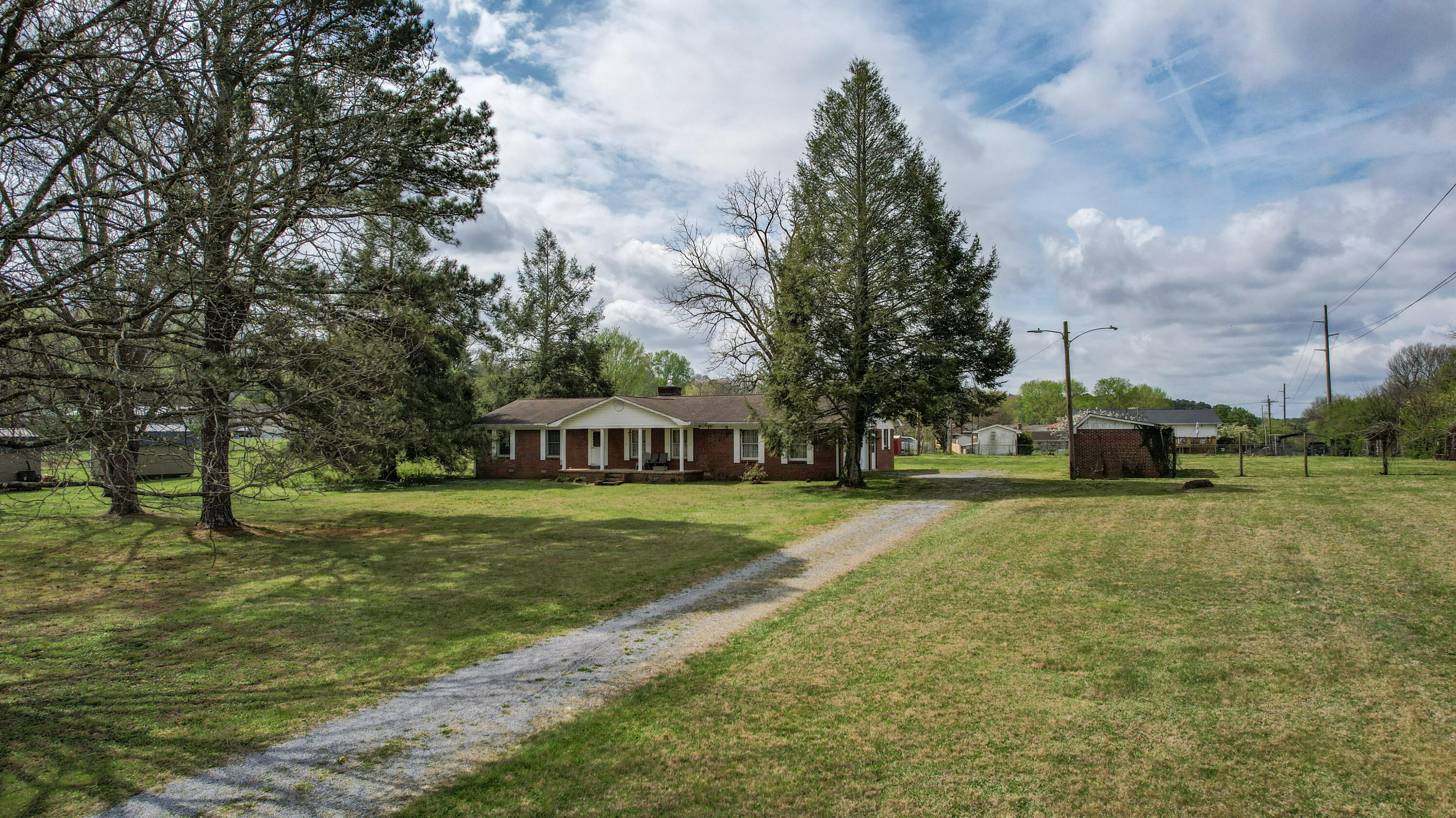 313 Bryson Street Athens, TN 37303 - Photo 2 of 59 1-DJI_0896