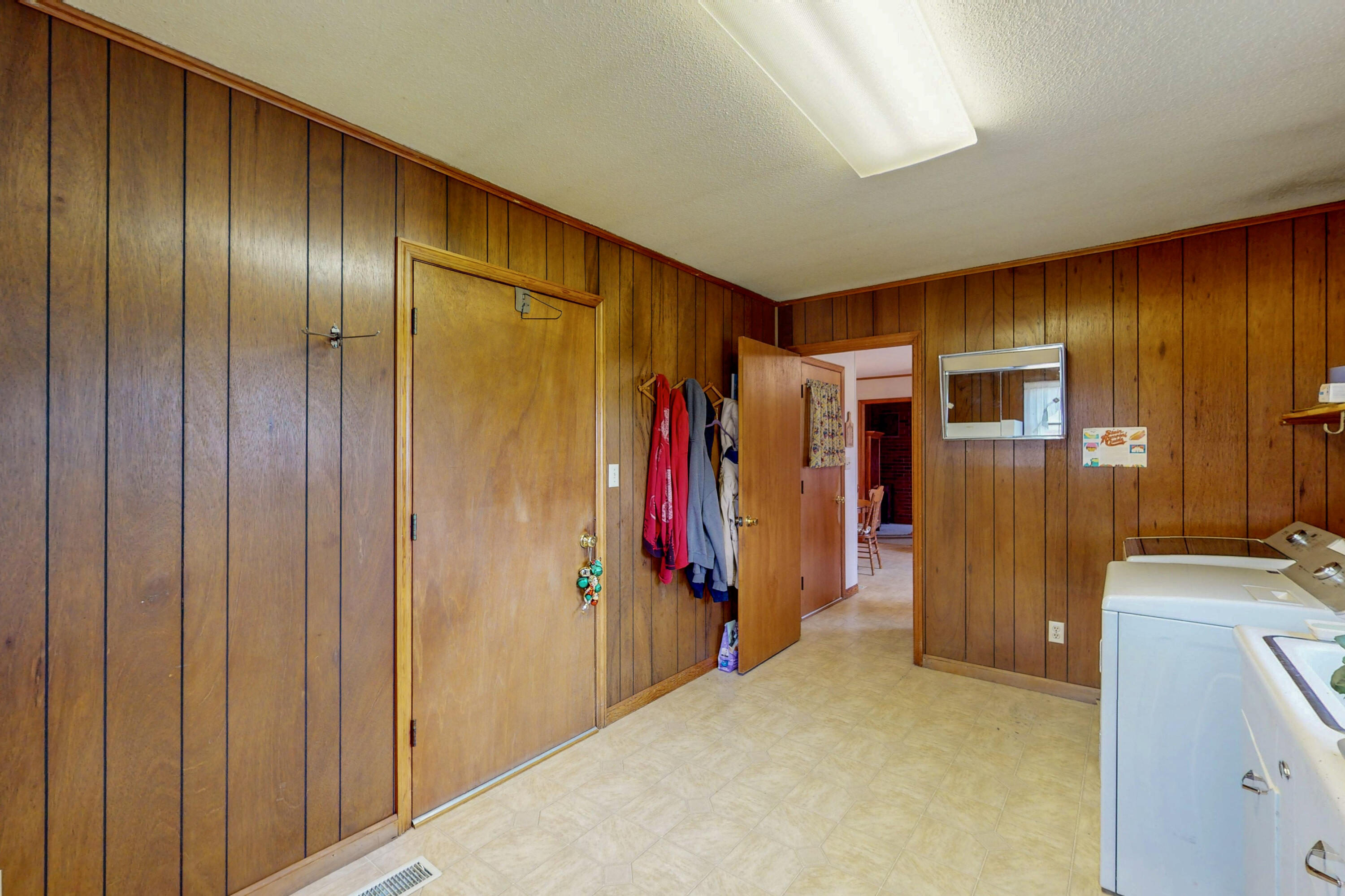 313 Bryson Street Athens, TN 37303 - Photo 30 of 59 30-313-Bryson-Street-04022026_082822