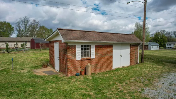 $299,900 | 313 Bryson Street, Athens, TN 37303