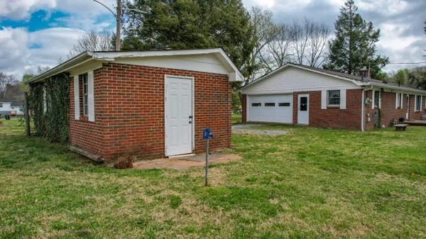 $299,900 | 313 Bryson Street, Athens, TN 37303