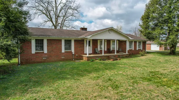 $299,900 | 313 Bryson Street, Athens, TN 37303