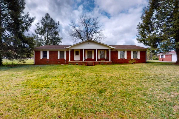 $299,900 | 313 Bryson Street, Athens, TN 37303