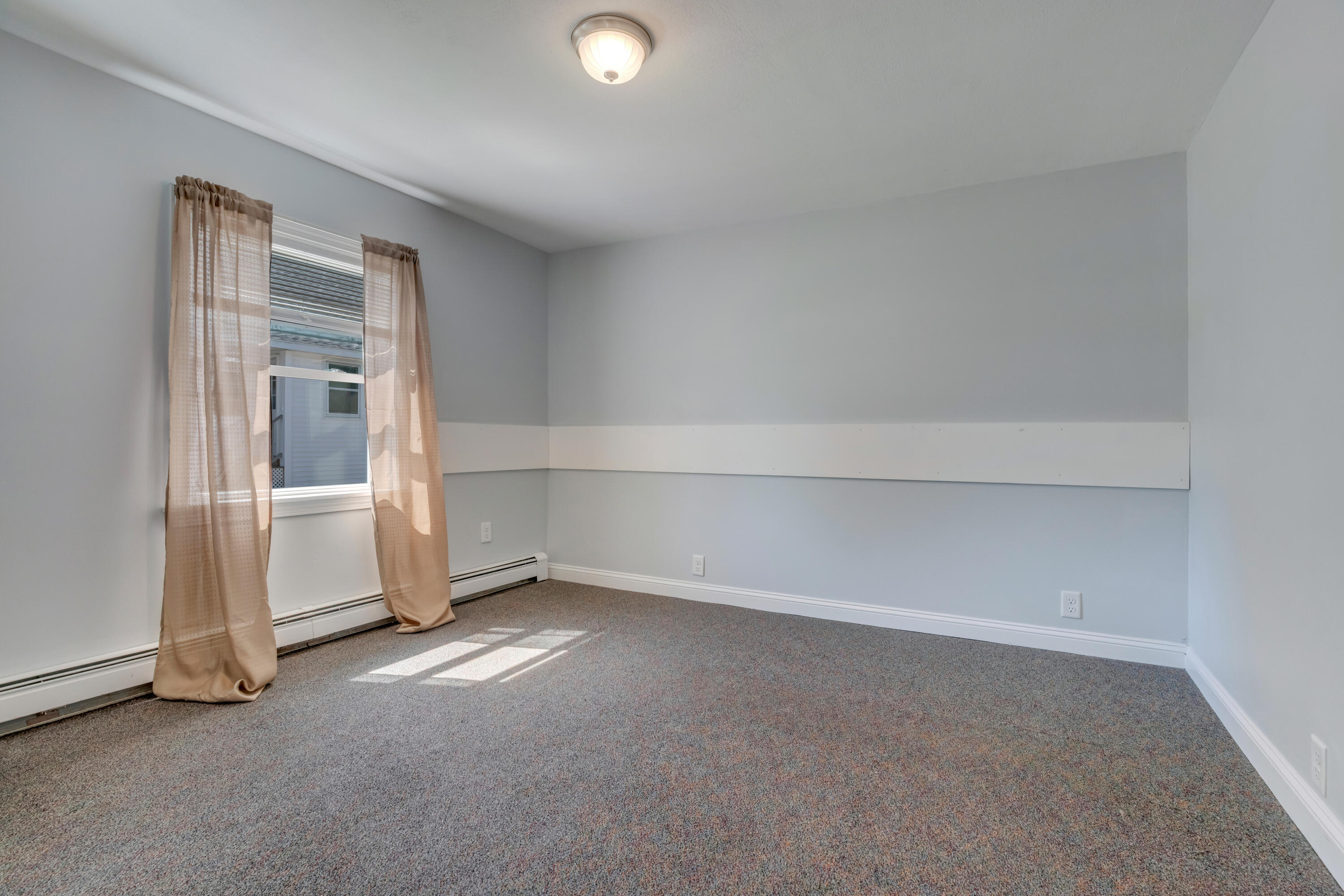 653 Main Street Springvale, ME 04083 - Photo 21 of 30 _DSC9833