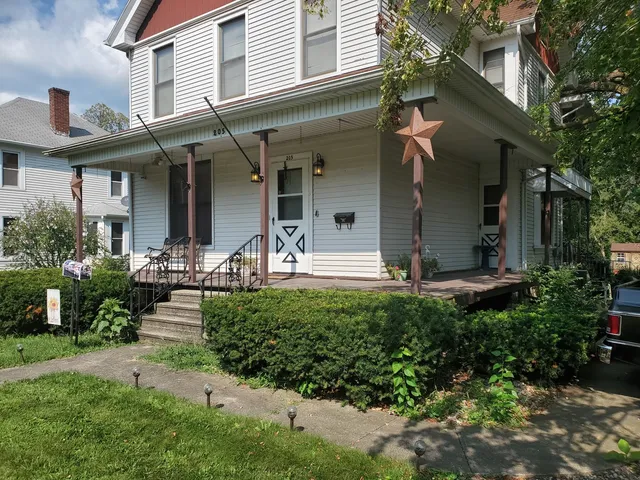 $149,900 | 205 South Poplar Street, Onarga, IL 60955