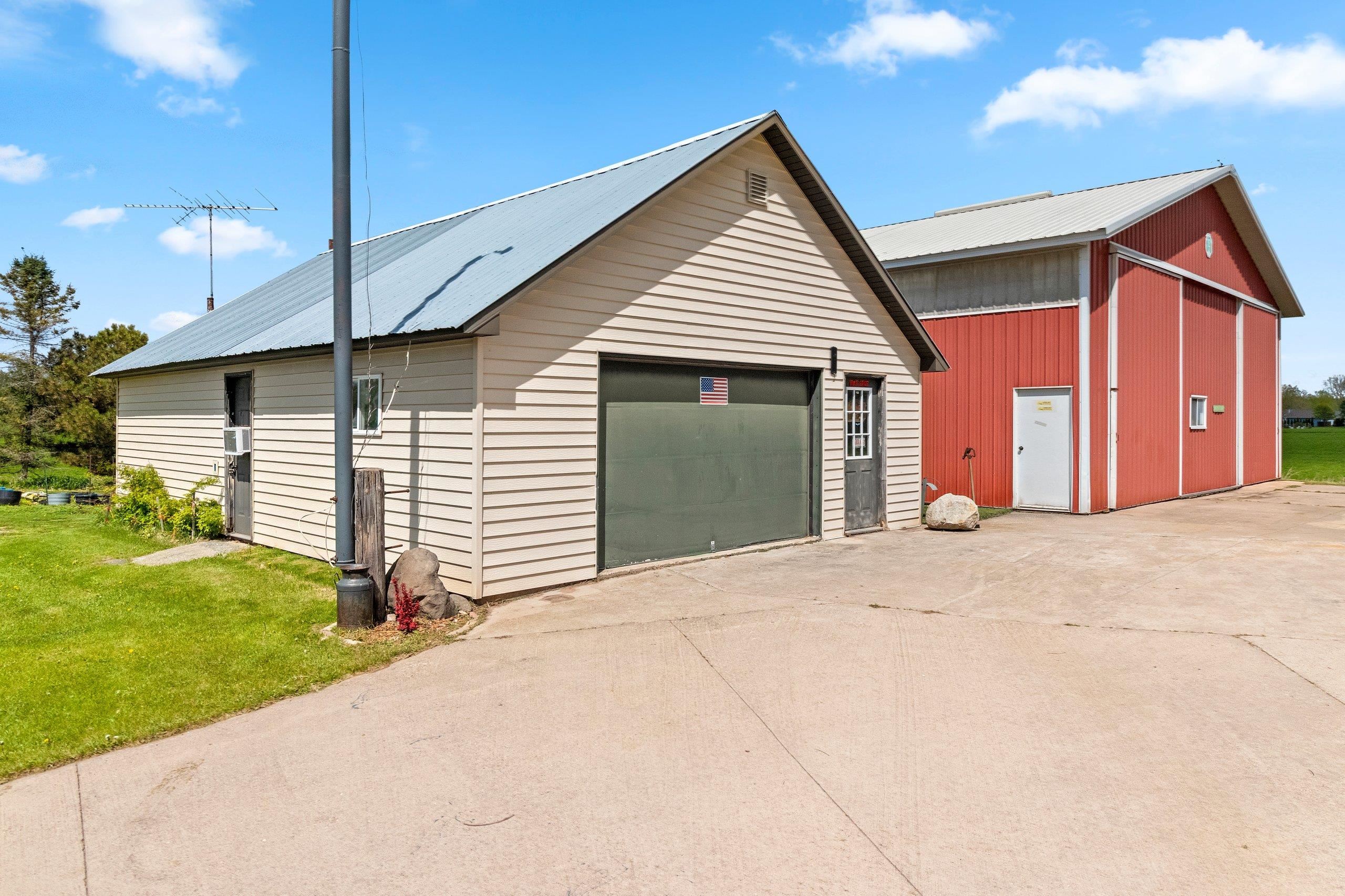 4360 Reighmoor Road Omro, WI 54963 - Photo 46 of 54
