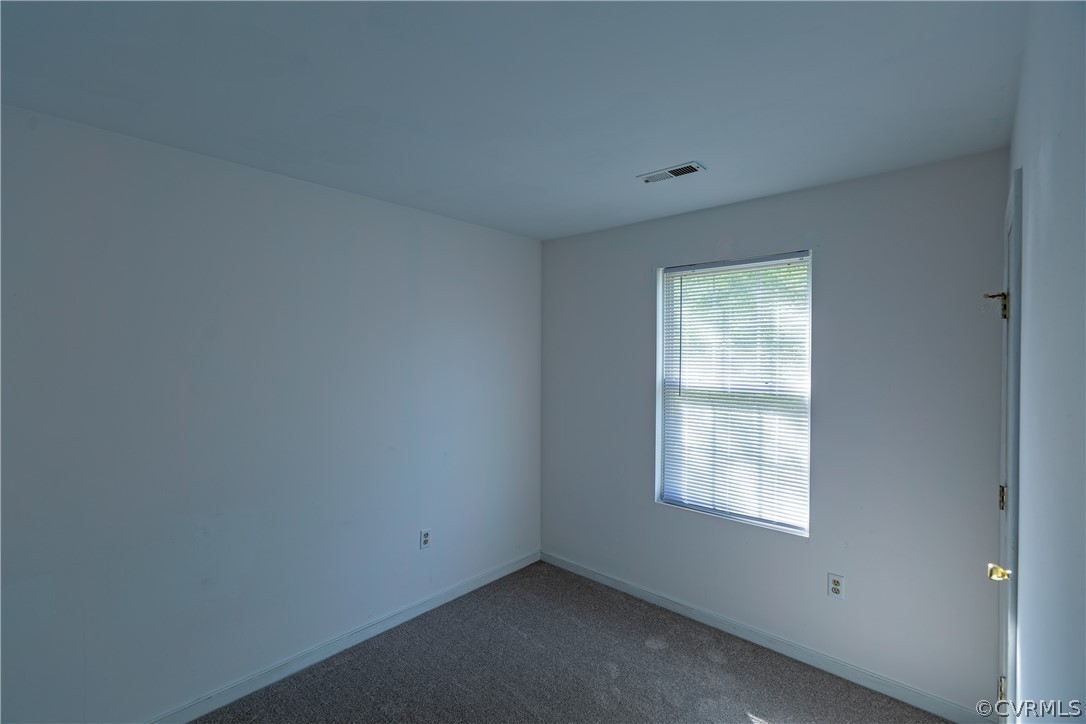 4025 Frye Terrace Colonial Heights, VA 23834 - Photo 22 of 30 an empty room with windows