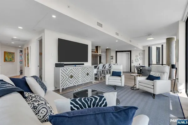$2,499,000 | 350 Ocean Avenue, Unit 603, Long Branch, NJ 07740