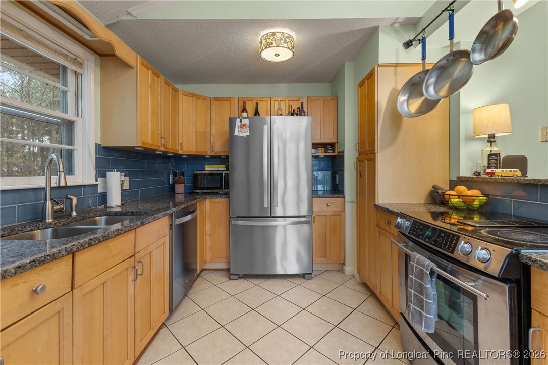 3428 Green Valley Road Fayetteville, NC 28311 - Photo 19 of 47