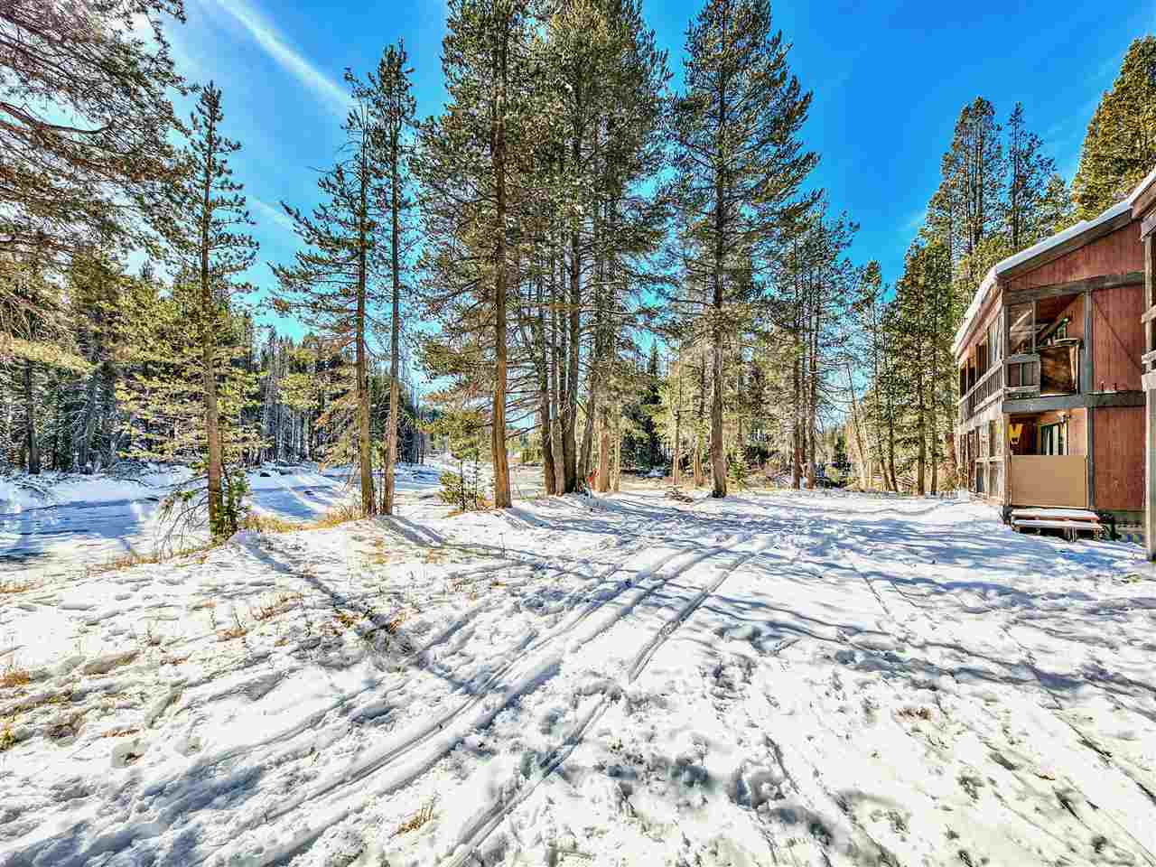 19675 Boreal Ridge Road, Unit 3 Soda Springs, CA 95728 - Photo 5 of 17 Gallery Image 5