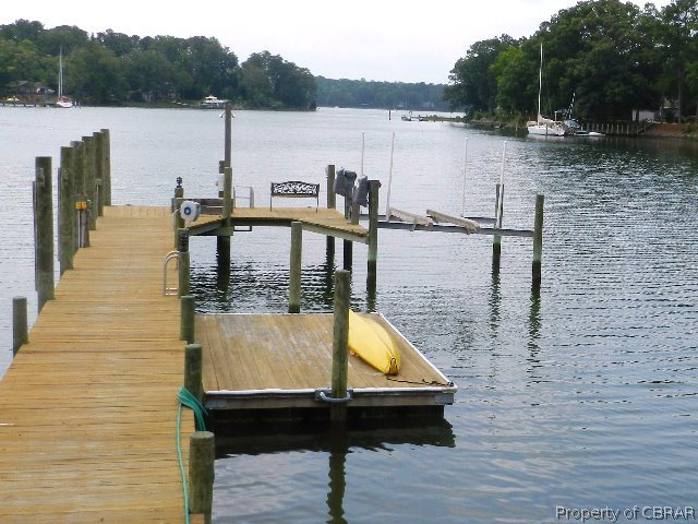 14 Tide Point Lane Kilmarnock, VA 22482 - Photo 9 of 35