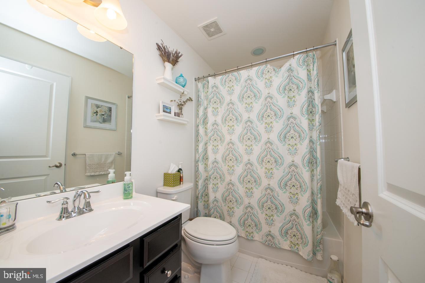 102 Old Cedarbrook Road Wyncote, PA 19095 - Photo 27 of 43 Hall Bath