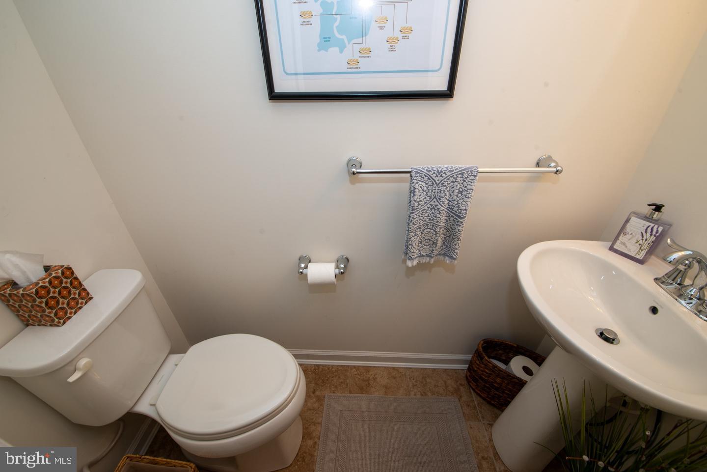102 Old Cedarbrook Road Wyncote, PA 19095 - Photo 30 of 43 Half Bath