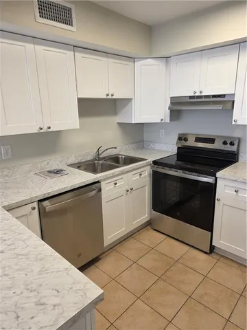 $1,050 | 3900 Hessmer Avenue, Unit 17, Metairie, LA 70002