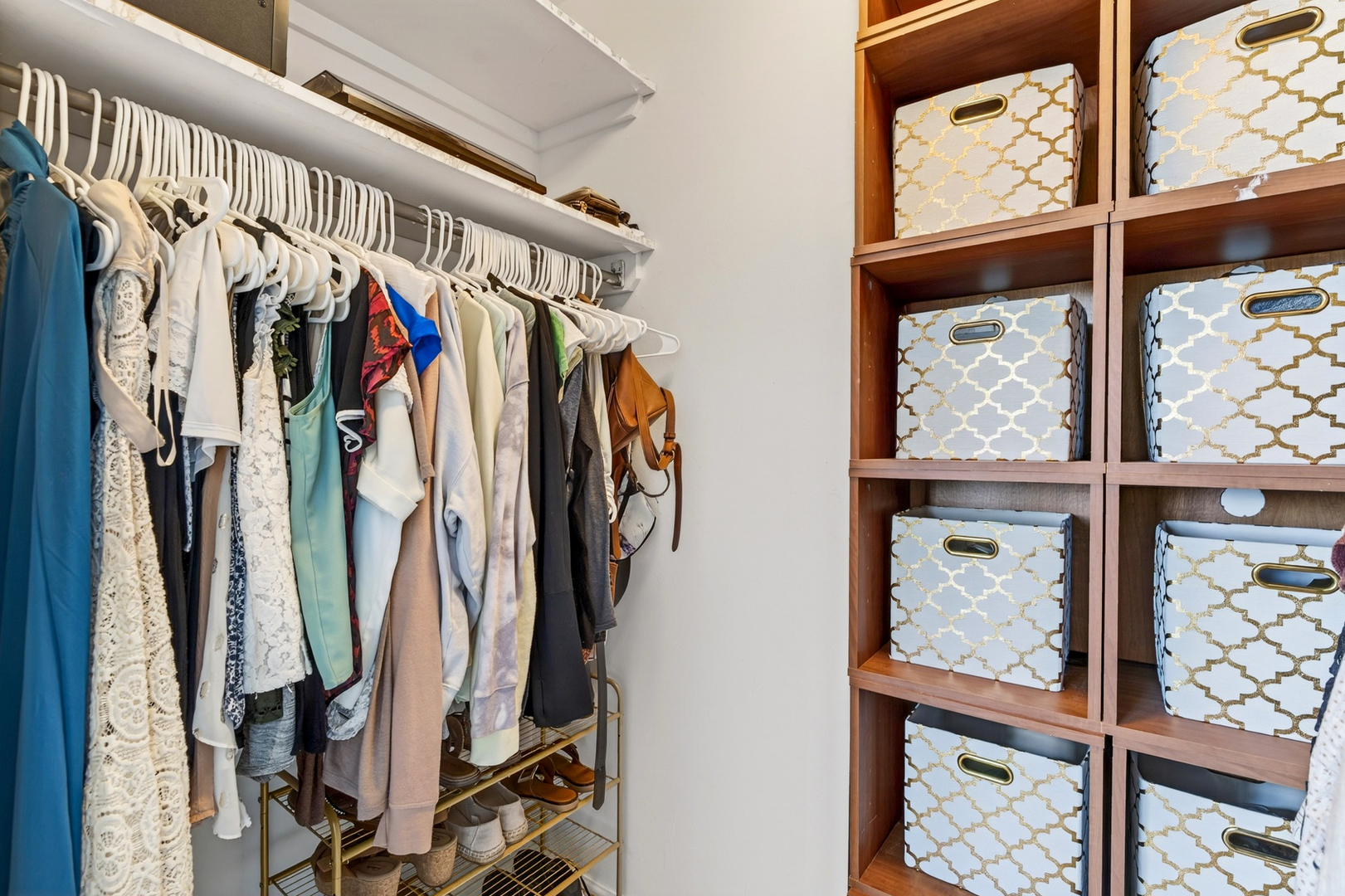 6007 North Sheridan Road, Unit 11G Chicago, IL 60660 - Photo 15 of 38