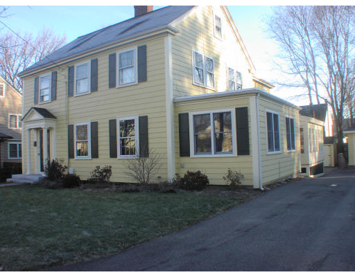 81 Stratford Road Melrose, MA 02176 - Photo 1 of 18 Gallery Image 1