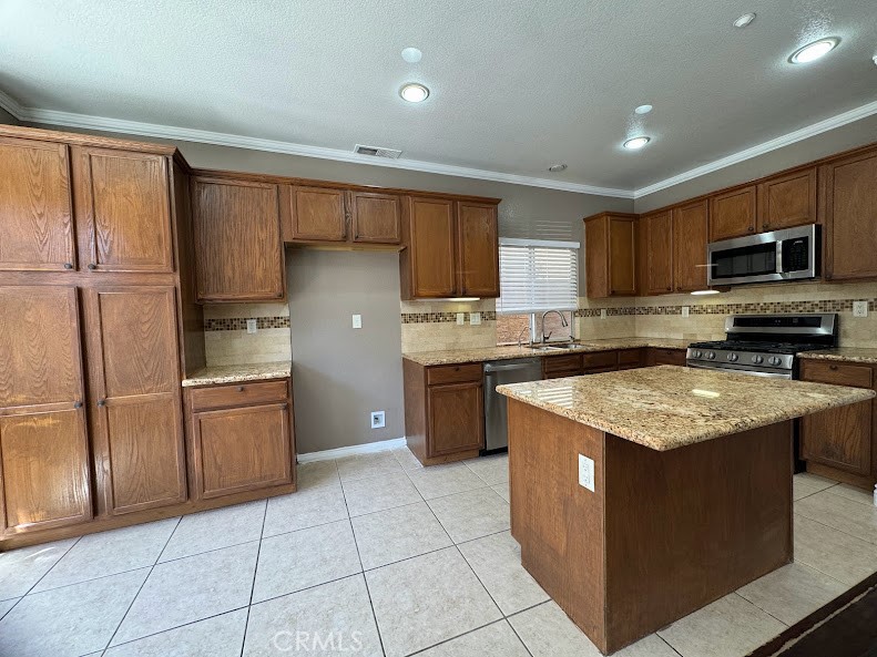 541 Cardinal Street Brea, CA 92823 - Photo 14 of 29