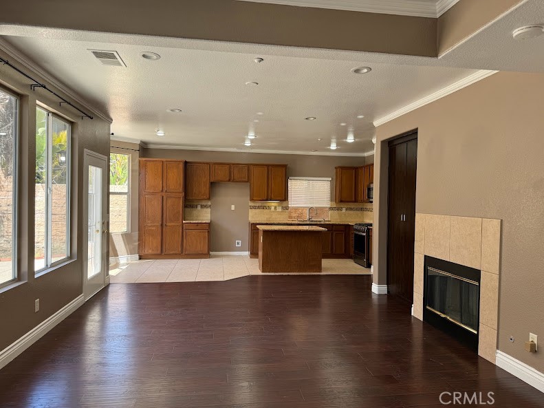 541 Cardinal Street Brea, CA 92823 - Photo 8 of 29