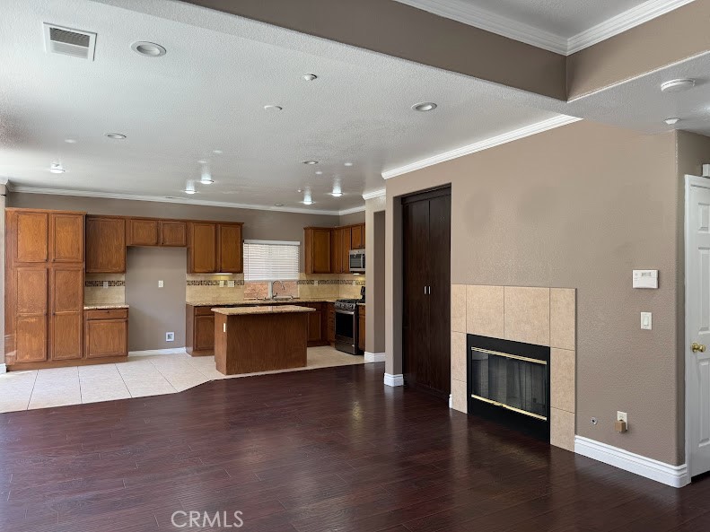 541 Cardinal Street Brea, CA 92823 - Photo 9 of 29