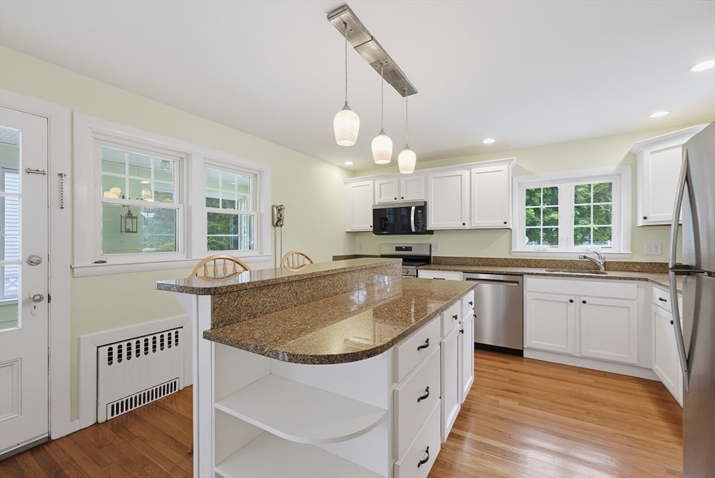 255 Madison Street Dedham, MA 02026 - Photo 16 of 40