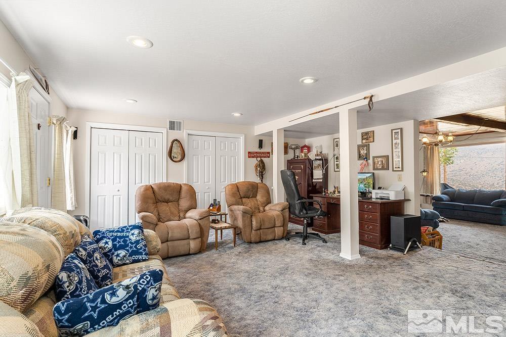 11100 Longview Lane Reno, NV 89506 - Photo 11 of 36 Photo 11