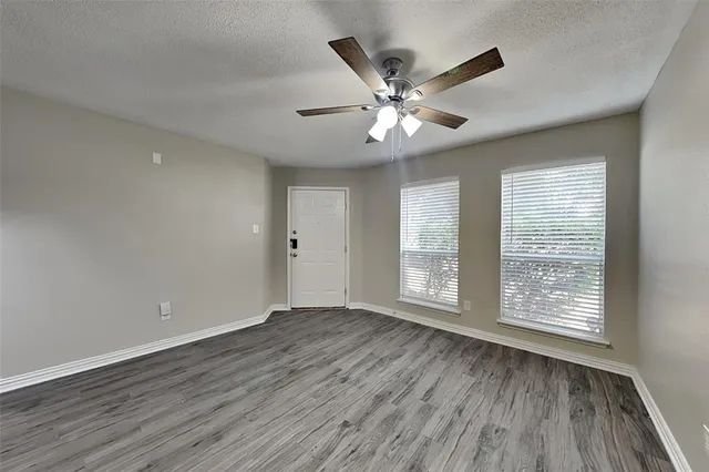 $2,315 | 1600 Briarhaven Way, Little Elm, TX 75068